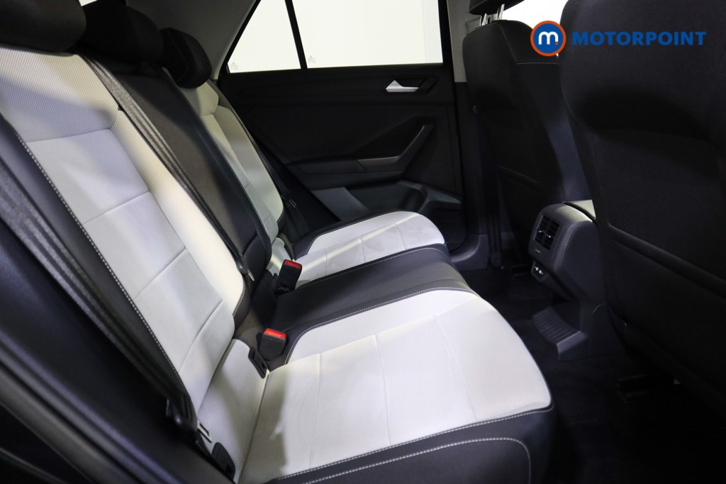 Volkswagen T-Roc Style Manual Petrol SUV - Stock Number (1616979) - 16th supplementary image