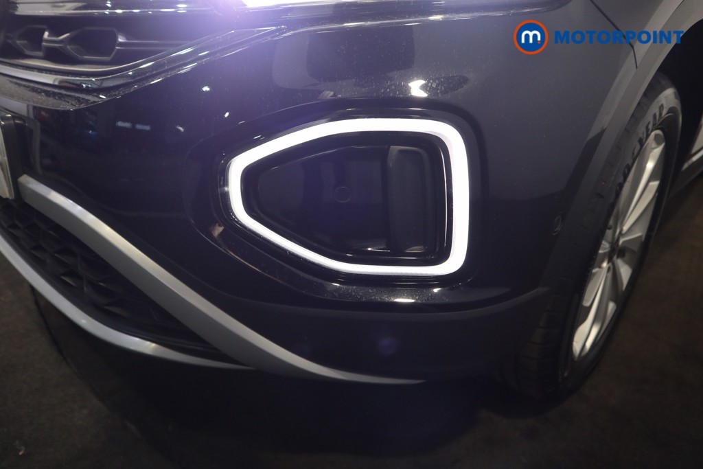 Volkswagen T-Roc Style Manual Petrol SUV - Stock Number (1616979) - 33rd supplementary image