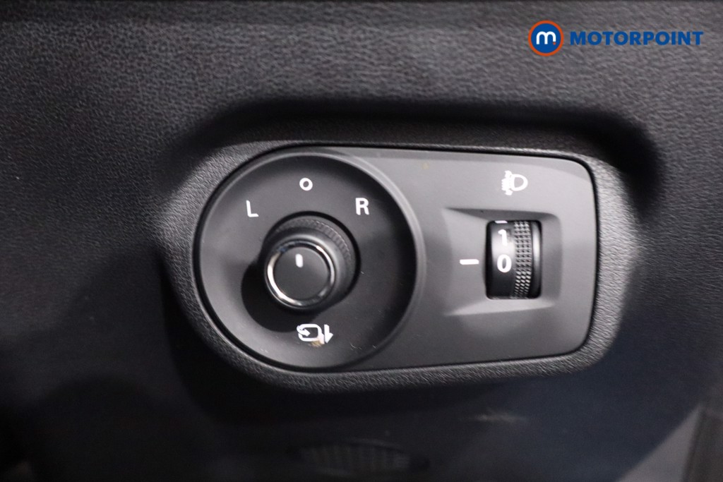 Mg Motor Uk ZS Trophy Automatic Petrol-Electric Hybrid SUV - Stock Number (1617045) - 17th supplementary image