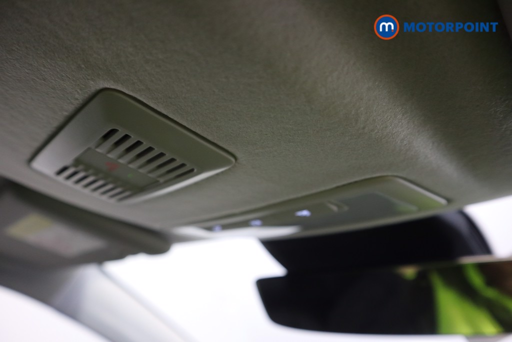 Mg Motor Uk ZS Trophy Automatic Petrol-Electric Hybrid SUV - Stock Number (1617047) - 7th supplementary image