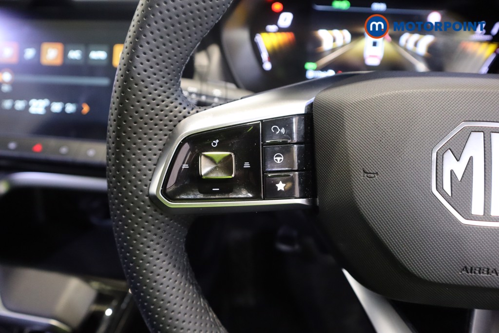 Mg Motor Uk ZS Trophy Automatic Petrol-Electric Hybrid SUV - Stock Number (1617047) - 9th supplementary image