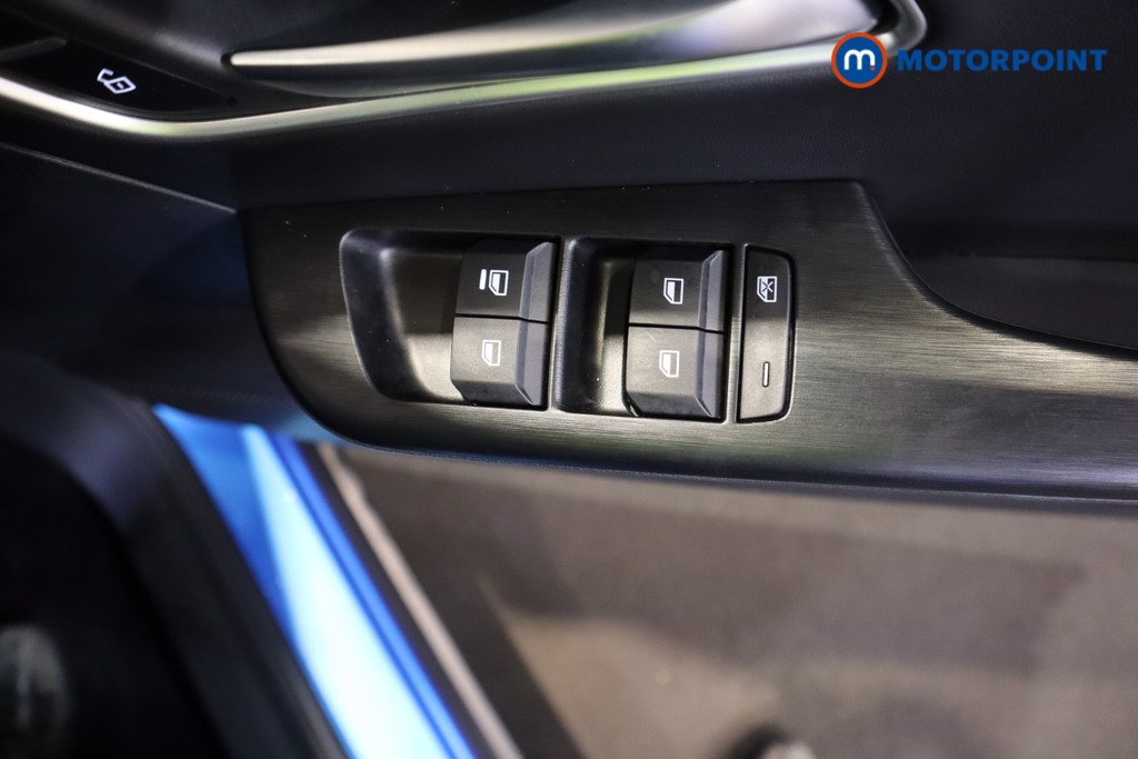 Mg Motor Uk ZS Trophy Automatic Petrol-Electric Hybrid SUV - Stock Number (1617047) - 14th supplementary image