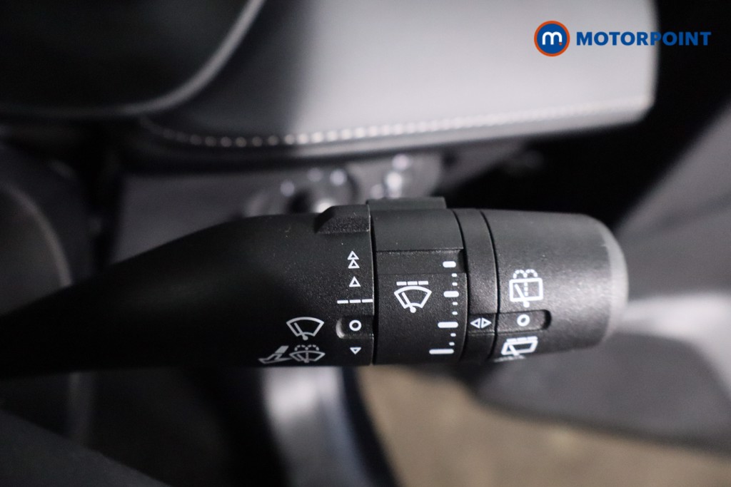 Mg Motor Uk ZS Trophy Automatic Petrol-Electric Hybrid SUV - Stock Number (1617178) - 15th supplementary image