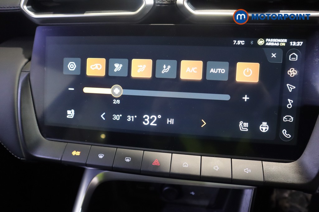Mg Motor Uk ZS Trophy Automatic Petrol-Electric Hybrid SUV - Stock Number (1617184) - 3rd supplementary image