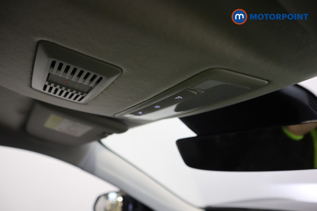 Mg Motor Uk ZS Trophy Automatic Petrol-Electric Hybrid SUV - Stock Number (1617184) - 5th supplementary image