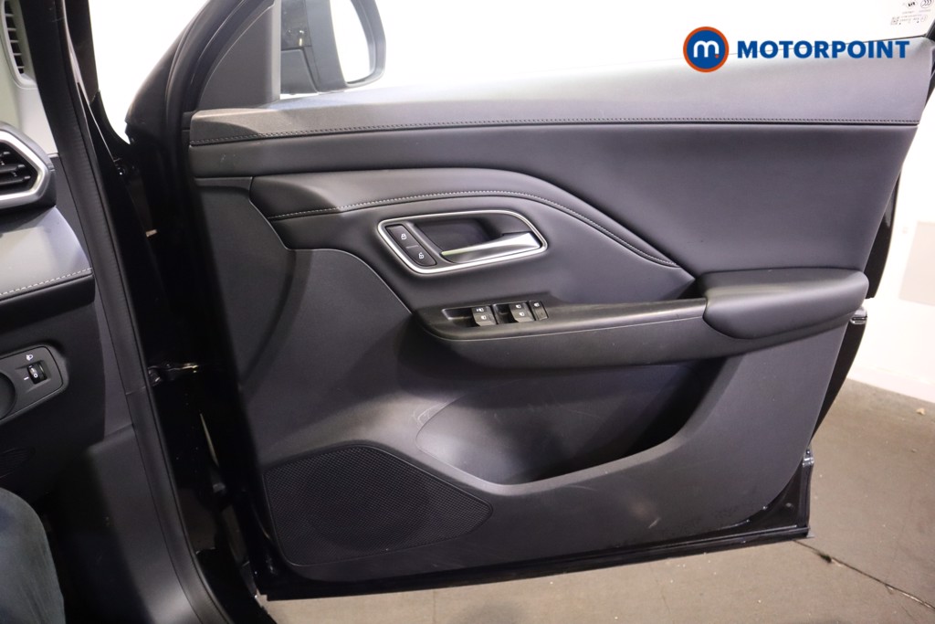 Mg Motor Uk ZS Trophy Automatic Petrol-Electric Hybrid SUV - Stock Number (1617184) - 12th supplementary image