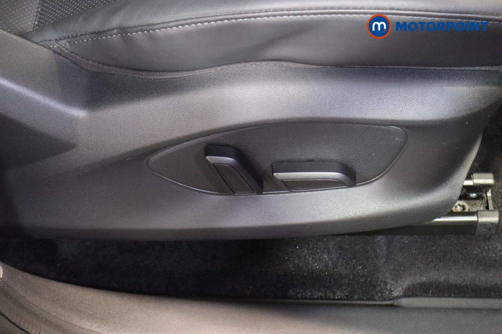 Mg Motor Uk ZS Trophy Automatic Petrol-Electric Hybrid SUV - Stock Number (1617184) - 16th supplementary image