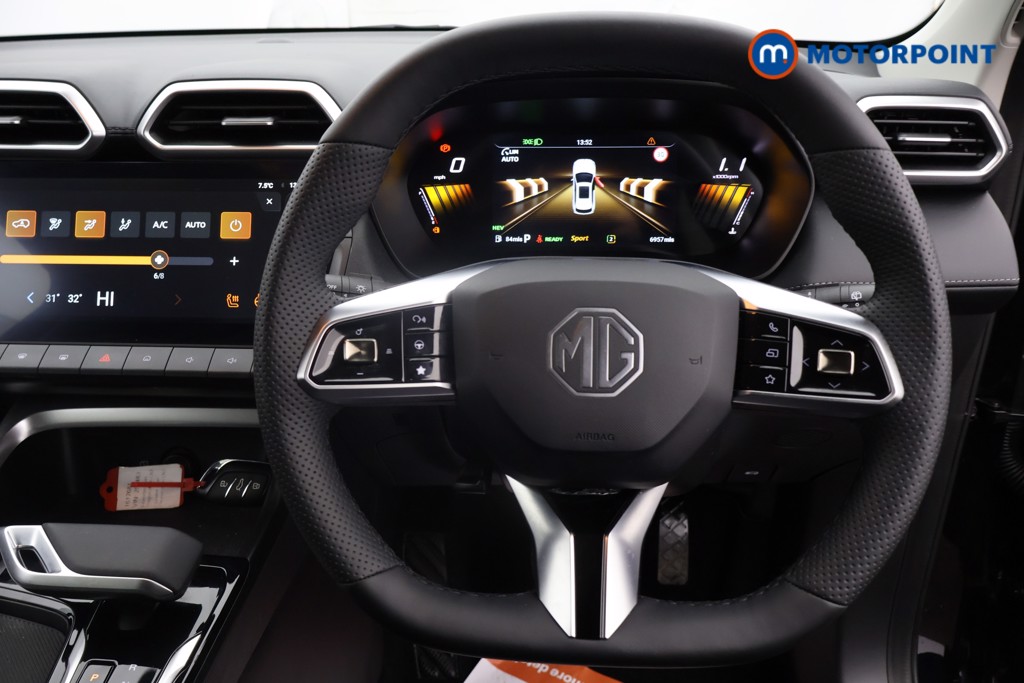 Mg Motor Uk ZS Trophy Automatic Petrol-Electric Hybrid SUV - Stock Number (1617681) - 6th supplementary image