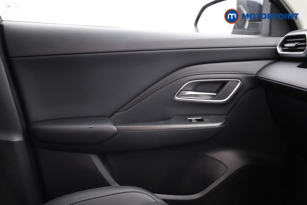 Mg Motor Uk ZS Trophy Automatic Petrol-Electric Hybrid SUV - Stock Number (1617681) - 16th supplementary image