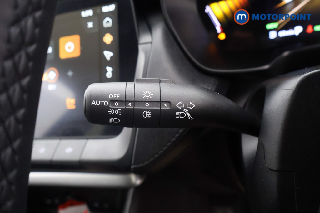 Mg Motor Uk ZS Trophy Automatic Petrol-Electric Hybrid SUV - Stock Number (1617728) - 10th supplementary image