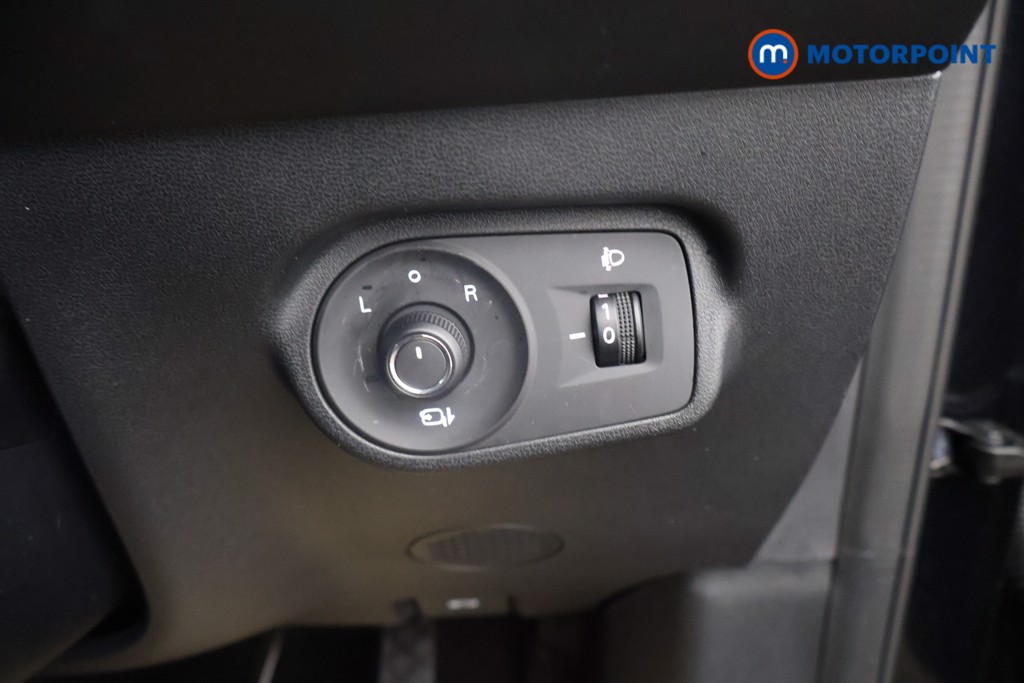 Mg Motor Uk ZS Trophy Automatic Petrol-Electric Hybrid SUV - Stock Number (1617728) - 11th supplementary image