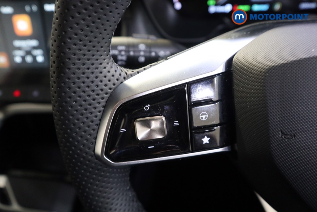 Mg Motor Uk ZS Trophy Automatic Petrol-Electric Hybrid SUV - Stock Number (1617747) - 3rd supplementary image