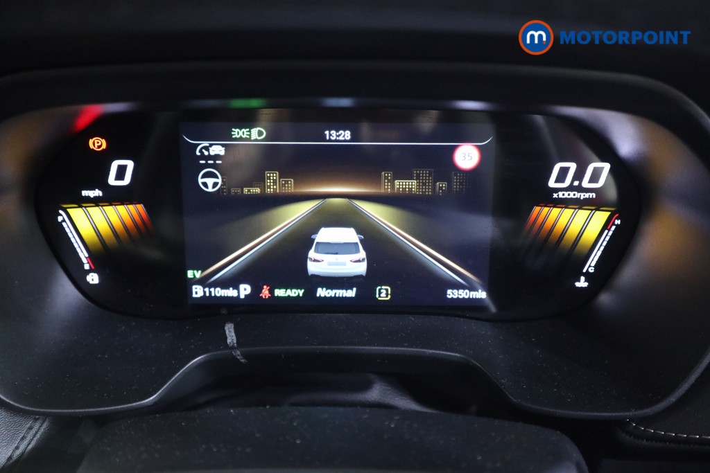 Mg Motor Uk ZS Trophy Automatic Petrol-Electric Hybrid SUV - Stock Number (1617747) - 5th supplementary image