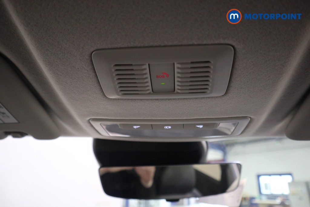 Mg Motor Uk ZS Trophy Automatic Petrol-Electric Hybrid SUV - Stock Number (1617747) - 11th supplementary image