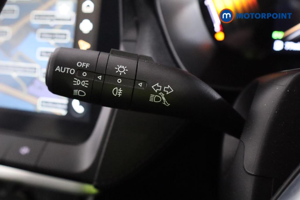 Mg Motor Uk ZS Trophy Automatic Petrol-Electric Hybrid SUV - Stock Number (1617765) - 12th supplementary image