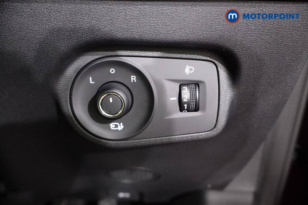 Mg Motor Uk ZS Trophy Automatic Petrol-Electric Hybrid SUV - Stock Number (1617765) - 14th supplementary image