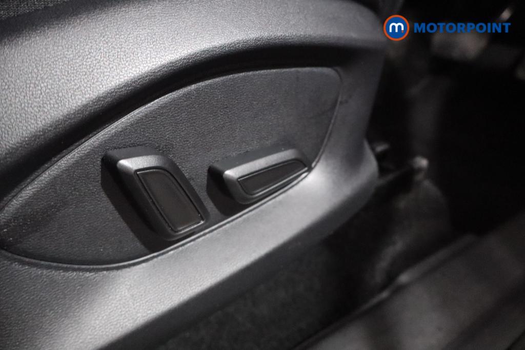 Mg Motor Uk ZS Trophy Automatic Petrol-Electric Hybrid SUV - Stock Number (1617765) - 16th supplementary image