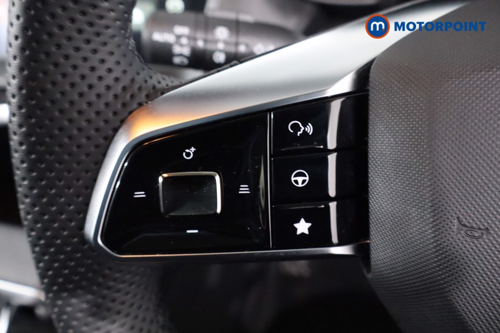 Mg Motor Uk ZS Trophy Automatic Petrol-Electric Hybrid SUV - Stock Number (1617823) - 7th supplementary image