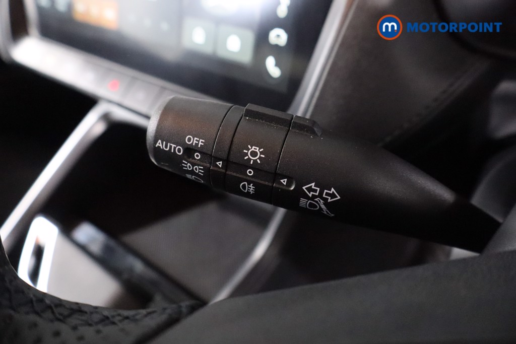 Mg Motor Uk ZS Trophy Automatic Petrol-Electric Hybrid SUV - Stock Number (1617823) - 14th supplementary image