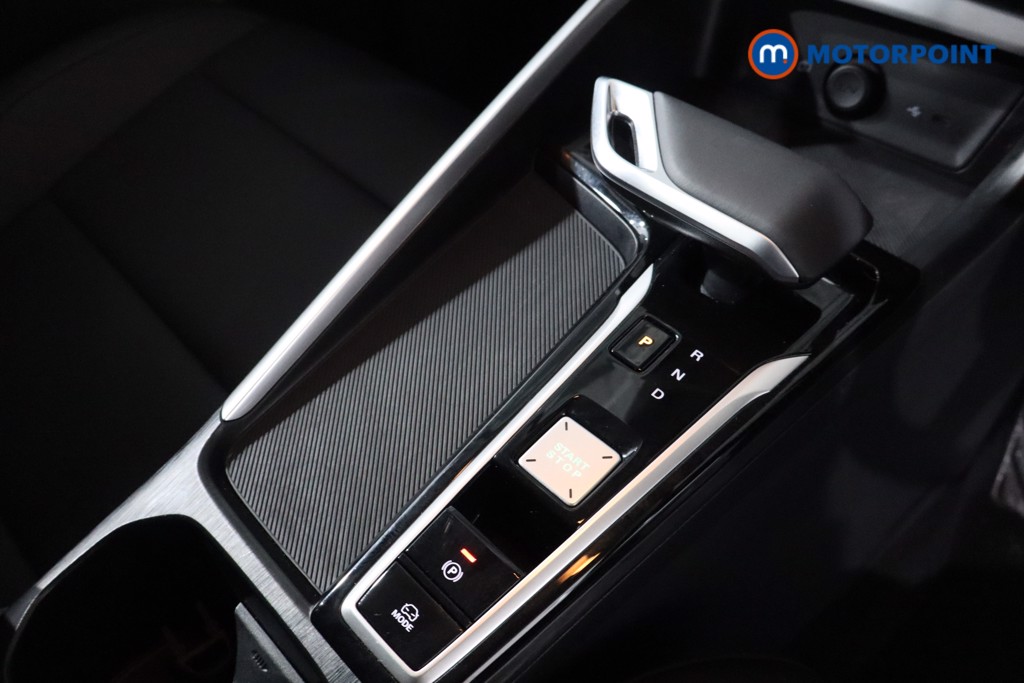 Mg Motor Uk ZS Trophy Automatic Petrol-Electric Hybrid SUV - Stock Number (1617823) - 18th supplementary image