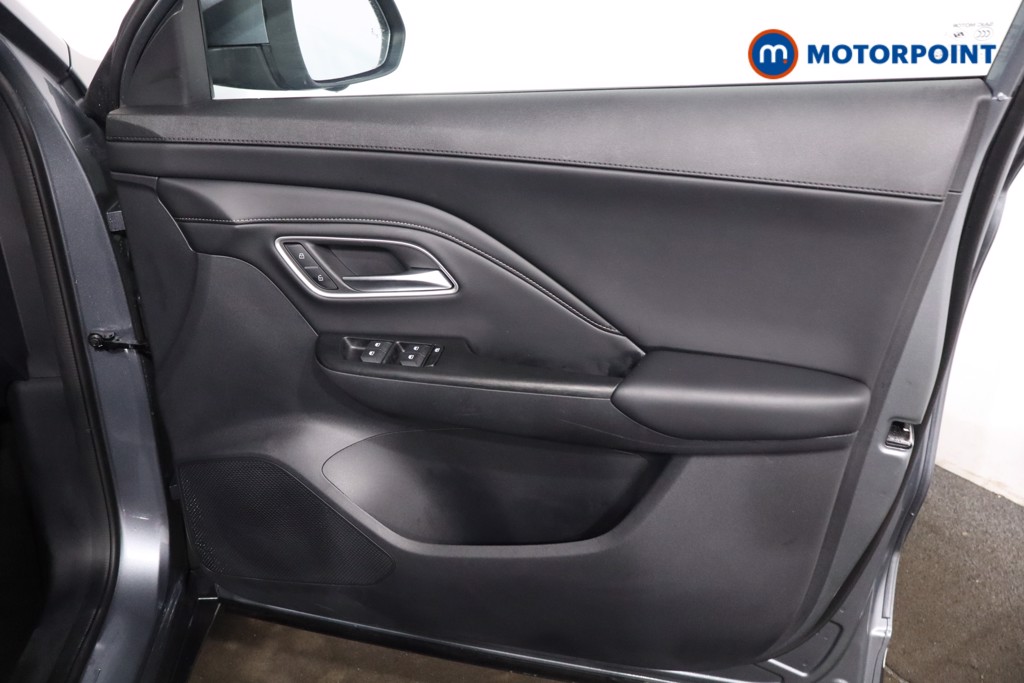 Mg Motor Uk ZS Trophy Automatic Petrol-Electric Hybrid SUV - Stock Number (1617823) - 24th supplementary image