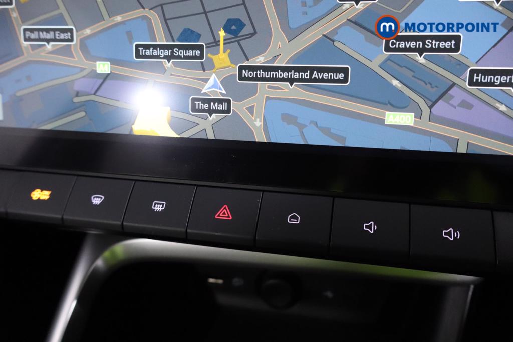 Mg Motor Uk ZS Trophy Automatic Petrol-Electric Hybrid SUV - Stock Number (1617879) - 4th supplementary image