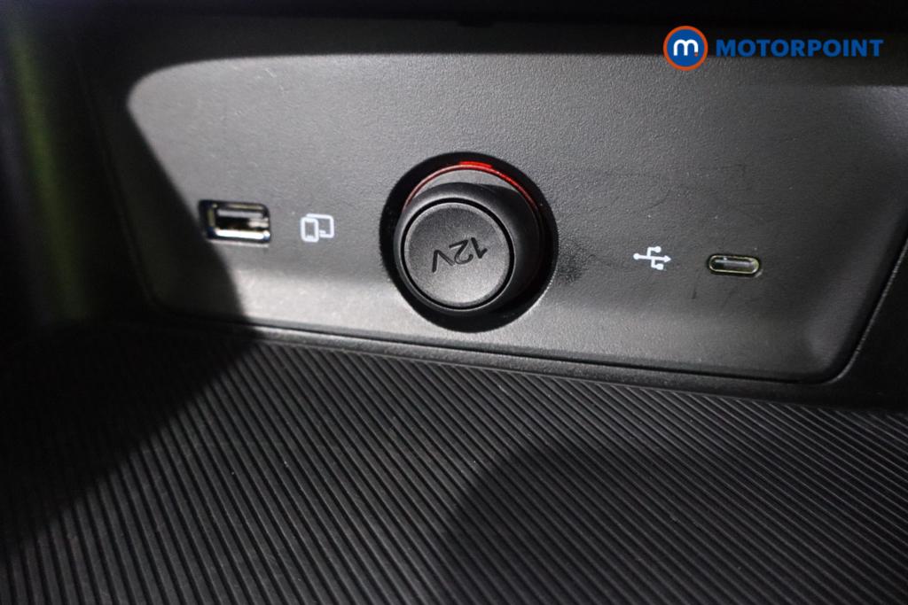 Mg Motor Uk ZS Trophy Automatic Petrol-Electric Hybrid SUV - Stock Number (1617879) - 5th supplementary image