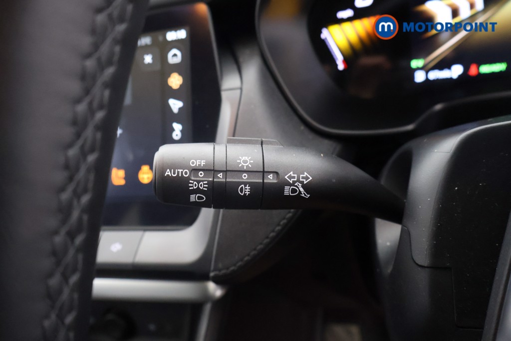 Mg Motor Uk ZS Trophy Automatic Petrol-Electric Hybrid SUV - Stock Number (1617889) - 10th supplementary image