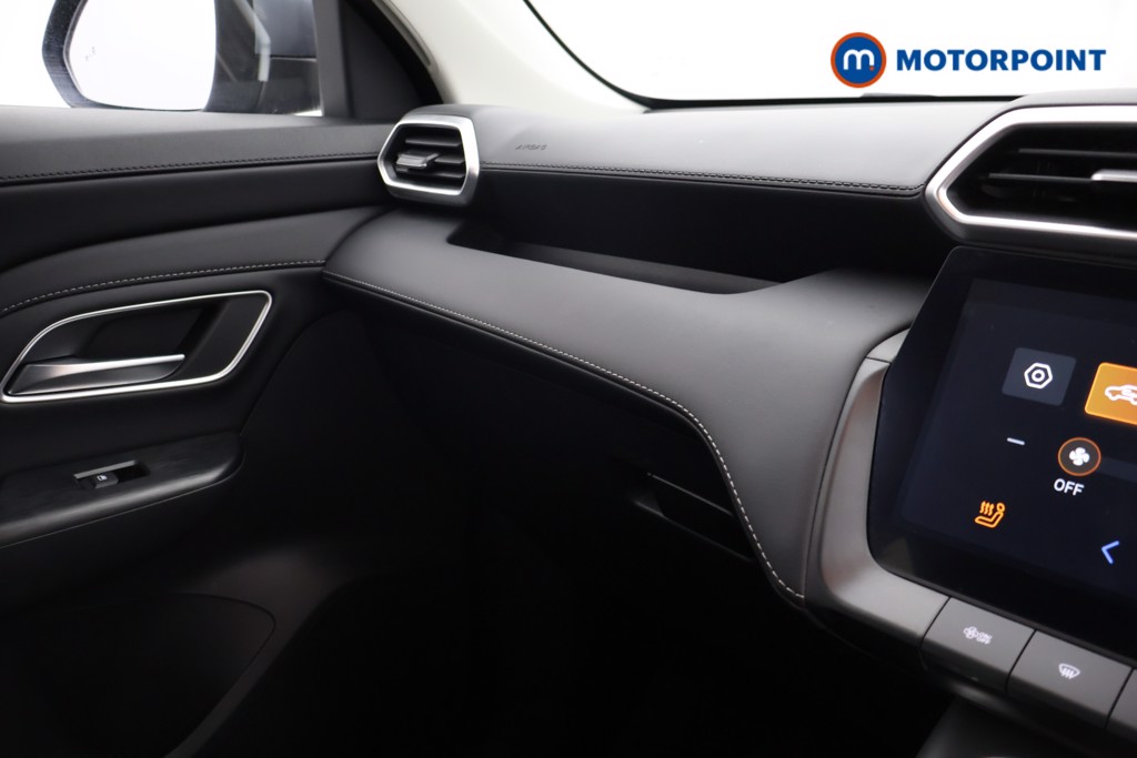 Mg Motor Uk ZS Trophy Automatic Petrol-Electric Hybrid SUV - Stock Number (1617889) - 15th supplementary image