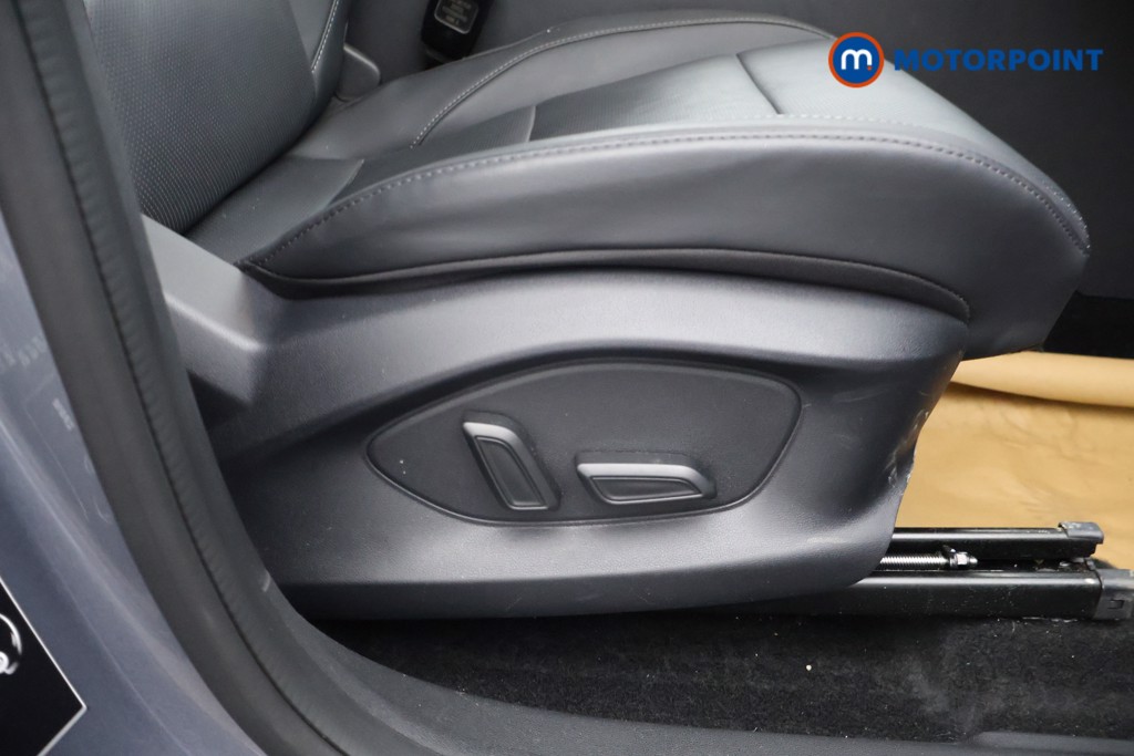 Mg Motor Uk ZS Trophy Automatic Petrol-Electric Hybrid SUV - Stock Number (1617889) - 21st supplementary image