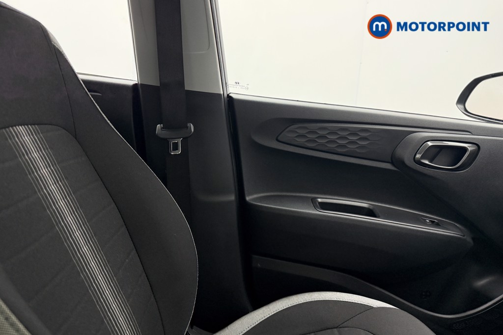 Hyundai I10 Advance Automatic Petrol Hatchback - Stock Number (1618098) - 39th supplementary image