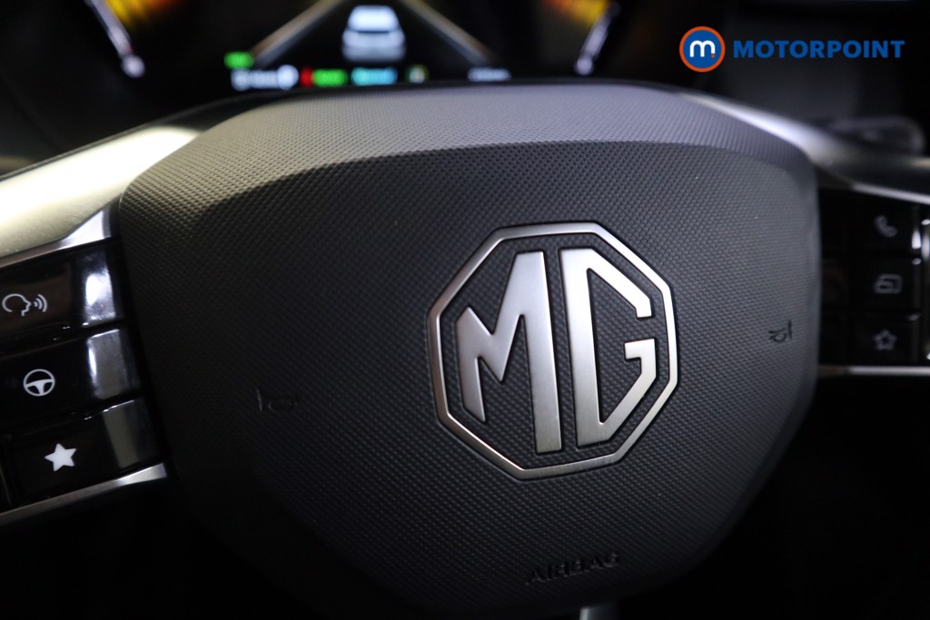 Mg Motor Uk ZS Trophy Automatic Petrol-Electric Hybrid SUV - Stock Number (1618115) - 5th supplementary image
