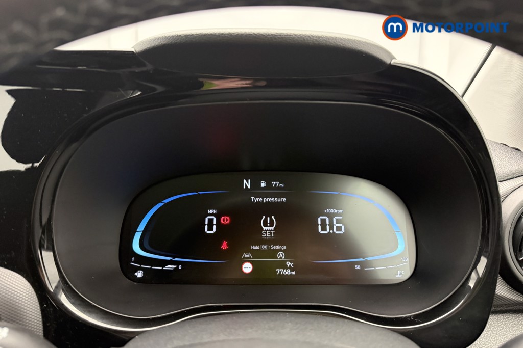 Hyundai I10 Advance Automatic Petrol Hatchback - Stock Number (1618158) - 9th supplementary image