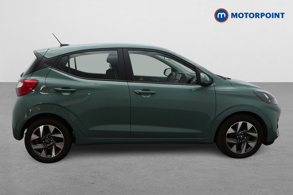 Hyundai I10 Advance Automatic Petrol Hatchback - Stock Number (1618158) - Drivers side