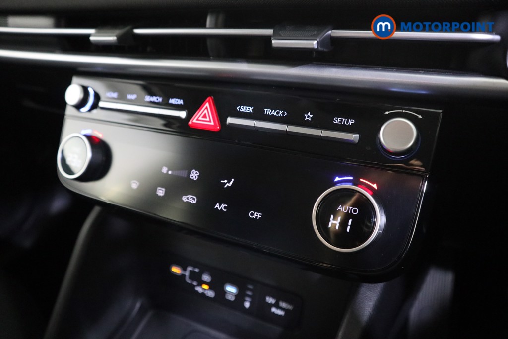 Hyundai Tucson Advance Manual Petrol SUV - Stock Number (1618286) - 8th supplementary image