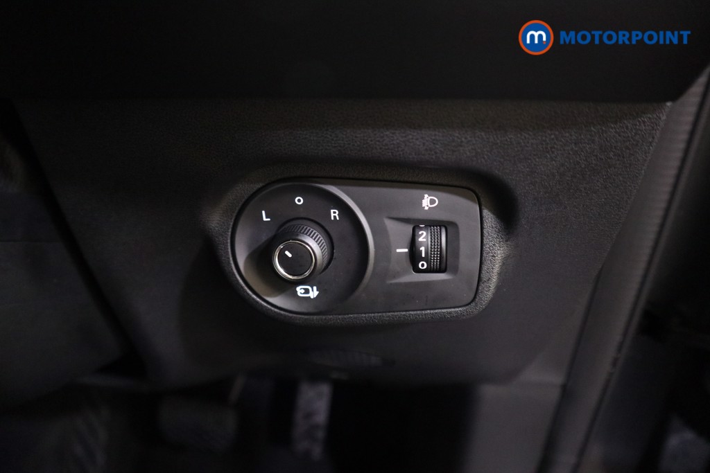 Mg Motor Uk ZS Trophy Automatic Petrol-Electric Hybrid SUV - Stock Number (1618299) - 11th supplementary image