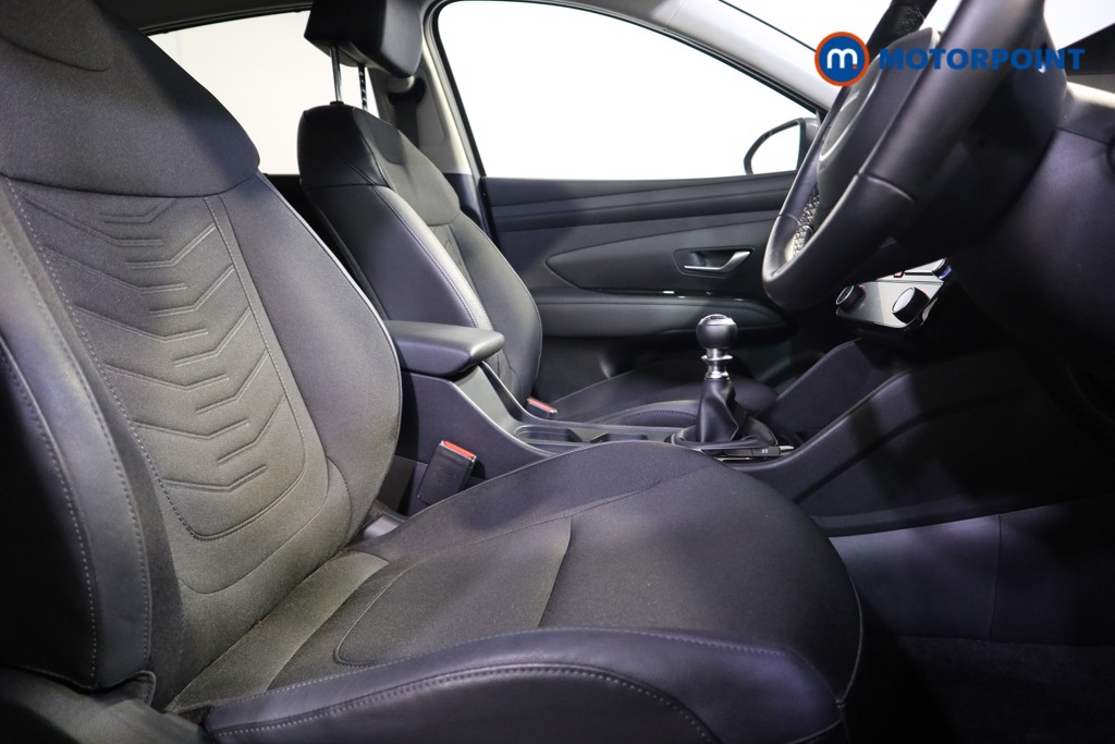 Hyundai Tucson Premium Manual Petrol SUV - Stock Number (1618325) - 19th supplementary image