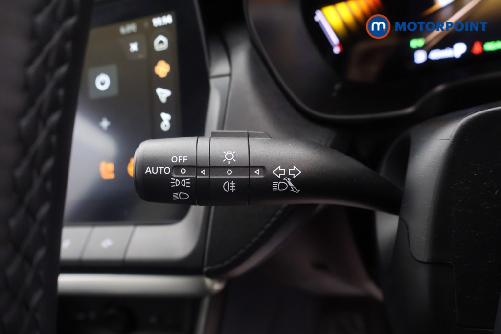 Mg Motor Uk ZS Trophy Automatic Petrol-Electric Hybrid SUV - Stock Number (1618410) - 10th supplementary image