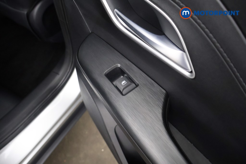 Mg Motor Uk ZS Trophy Automatic Petrol-Electric Hybrid SUV - Stock Number (1618410) - 26th supplementary image