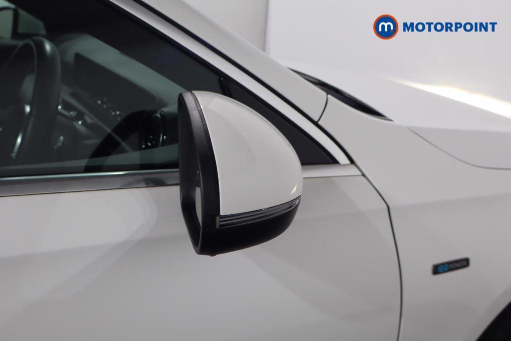 Mercedes-Benz A Class Amg Line Automatic Petrol Plug-In Hybrid Saloon - Stock Number (1618631) - 15th supplementary image