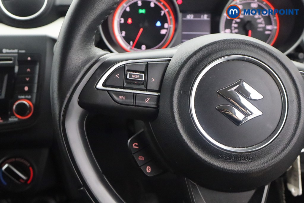 Suzuki Swift Attitude Manual Petrol Hatchback - Stock Number (1618653) - 6th supplementary image