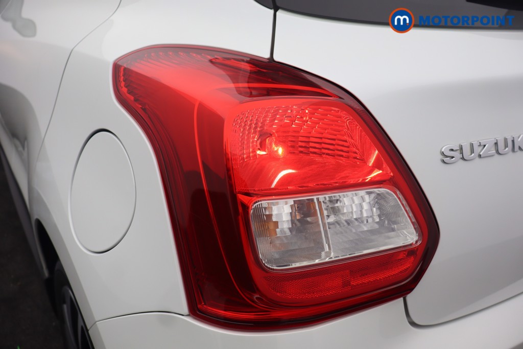 Suzuki Swift Attitude Manual Petrol Hatchback - Stock Number (1618653) - 13th supplementary image