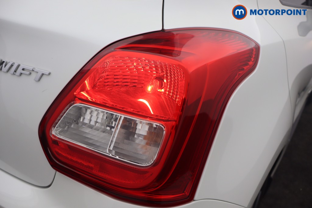 Suzuki Swift Attitude Manual Petrol Hatchback - Stock Number (1618653) - 14th supplementary image