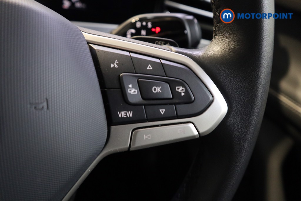 Volkswagen Passat Life Automatic Petrol Plug-In Hybrid Estate - Stock Number (1618679) - 4th supplementary image