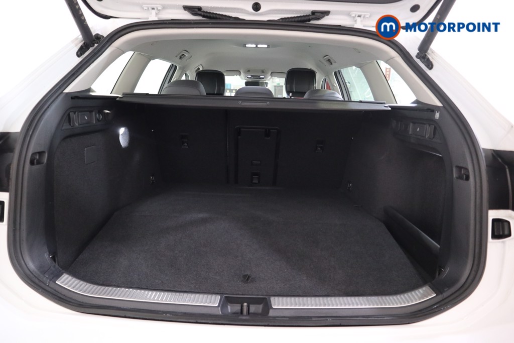 Volkswagen Passat Life Automatic Petrol Plug-In Hybrid Estate - Stock Number (1618679) - 22nd supplementary image