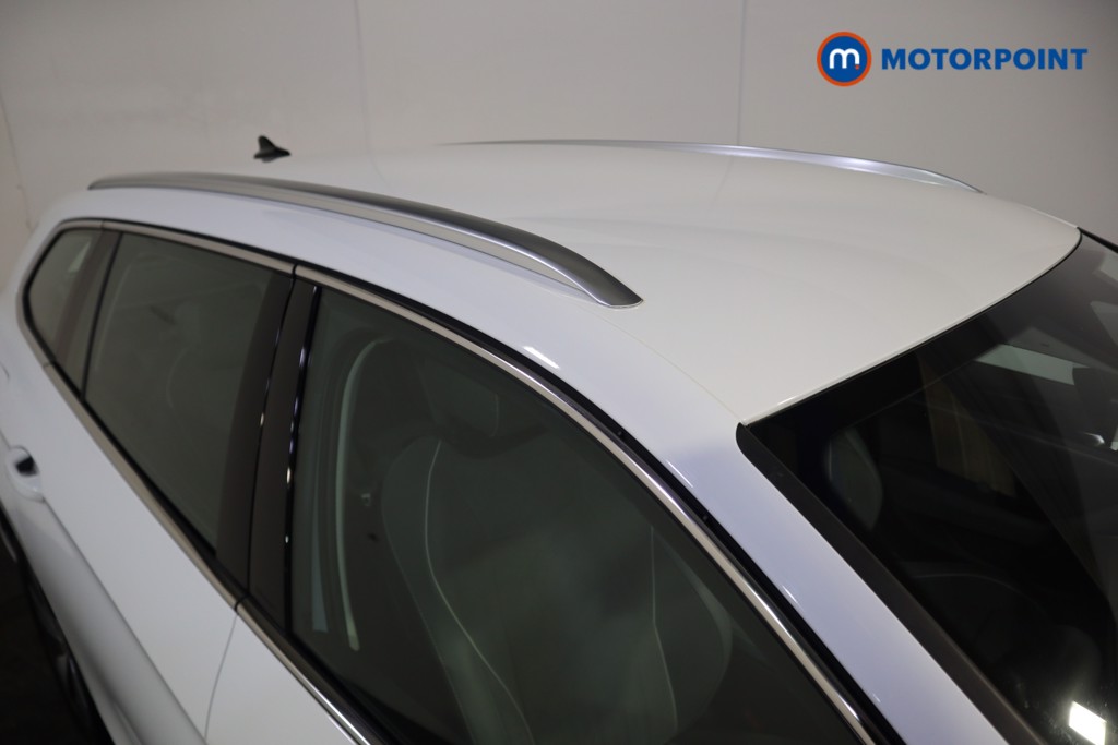 Volkswagen Passat Life Automatic Petrol Plug-In Hybrid Estate - Stock Number (1618679) - 35th supplementary image
