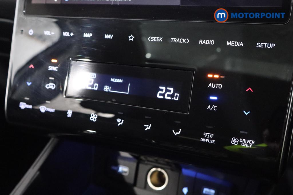 Hyundai Tucson Ultimate Automatic Petrol-Electric Hybrid SUV - Stock Number (1619009) - 4th supplementary image