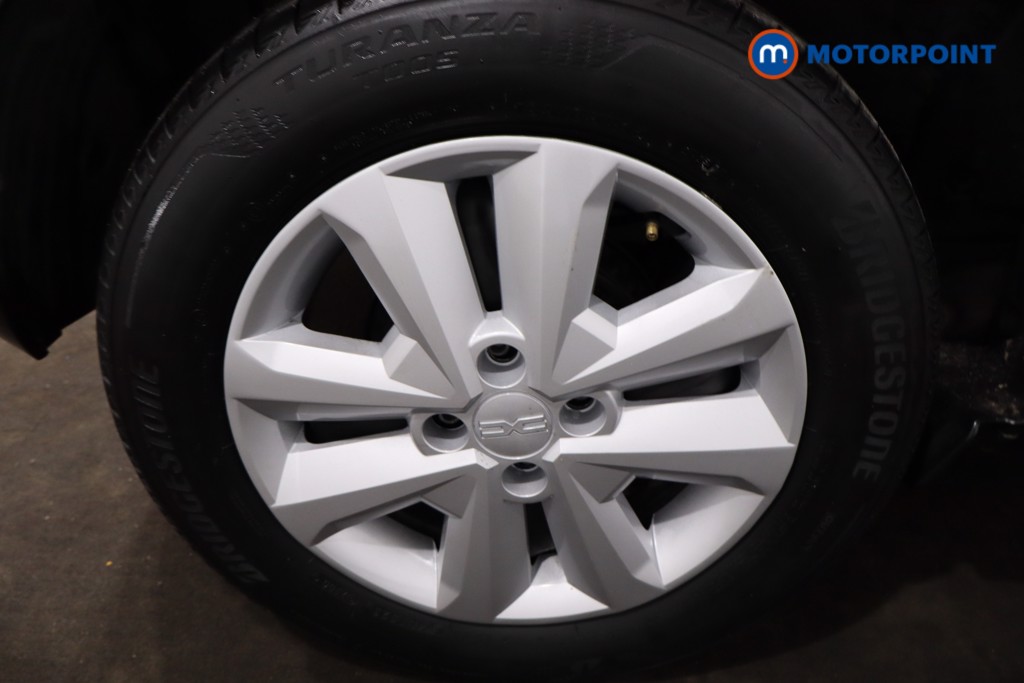 Dacia Sandero Expression Manual Petrol Hatchback - Stock Number (1619022) - 9th supplementary image