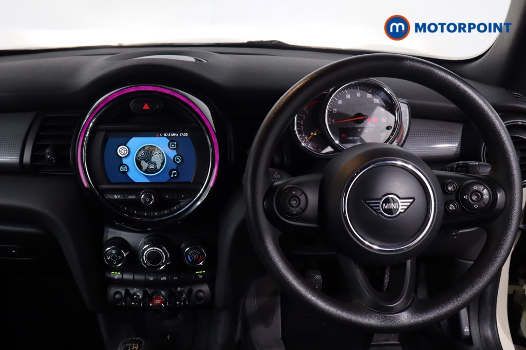 Mini Convertible Cooper Manual Petrol Convertible - Stock Number (1619146) - 3rd supplementary image