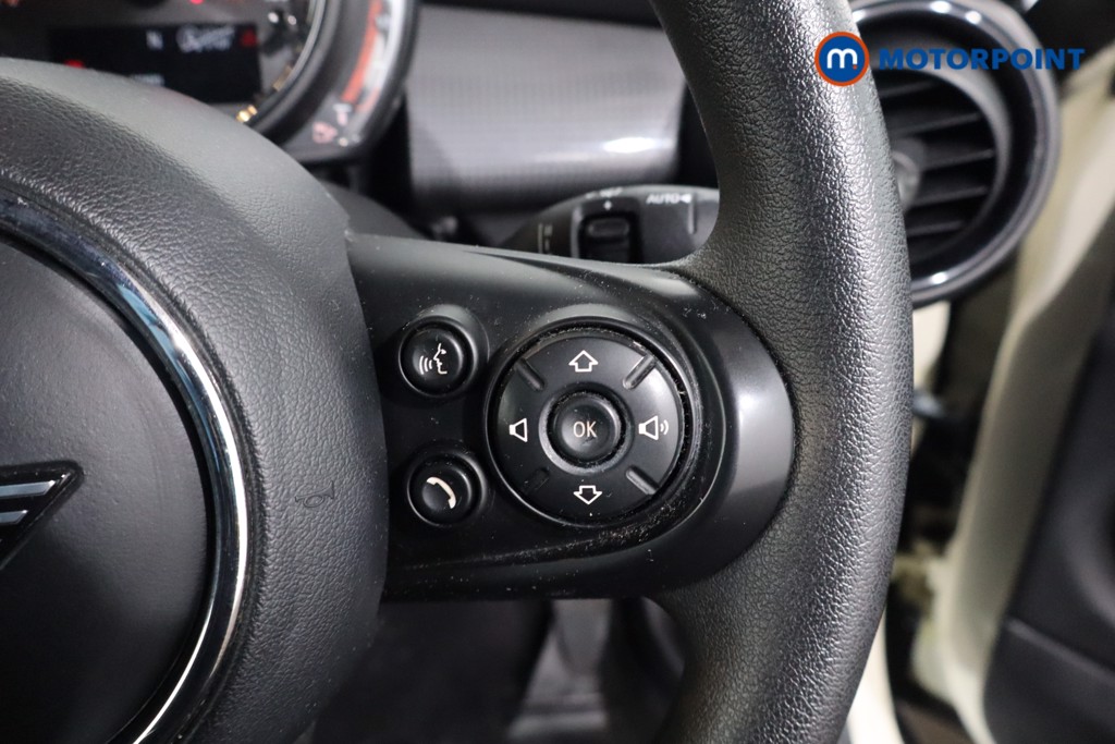 Mini Convertible Cooper Manual Petrol Convertible - Stock Number (1619146) - 8th supplementary image